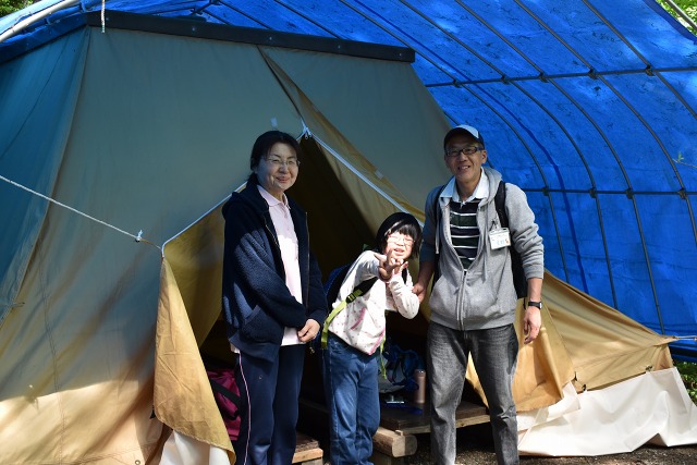 http://www.naguri-genki.com/blog/uploaded/oyako.c180503tent1.jpg