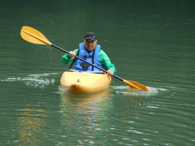 http://www.naguri-genki.com/blog/uploaded/senior190712kayak.higudanna2.jpg