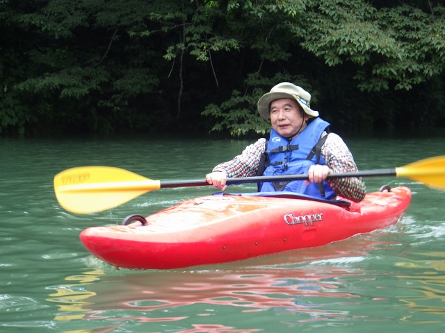 http://www.naguri-genki.com/blog/uploaded/senior190712kayak.nasu.jpg