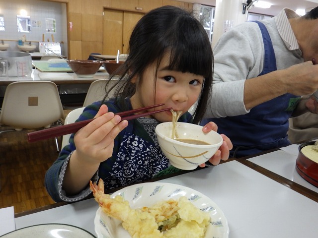 http://www.naguri-genki.com/blog/uploaded/shusai.kyoudo180204sishoku1.jpg